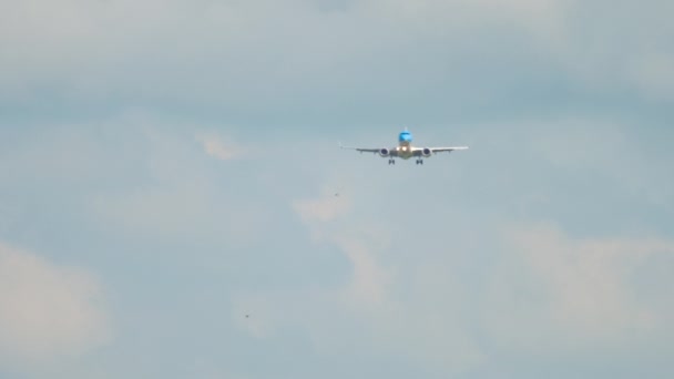 Передній Вид Реактивного Літака Наближається Посадки Аеропорту Амстердама Ams Поняття — стокове відео