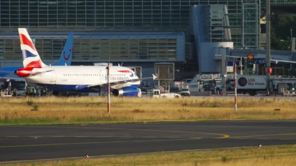 Frankfurt Main Germany July 2017 Airbus 319 Eupo British Airways — Stock video