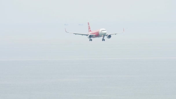 Phuket Thailand November 2017 Airbus A320 Airasia Airline Landing Phuket — Vídeo de stock