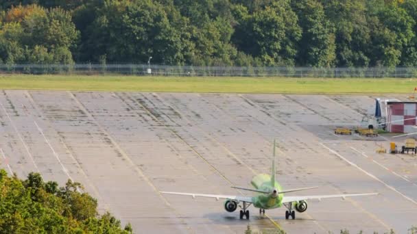 Kazan Russian Federation September 2020 Rear View Passenger Airplane Airlines — Vídeos de Stock