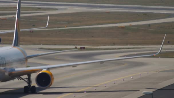 Frankfurt Main Germany July 2017 Boeing 767 Condor Taxiing Frankfurt — Stock video