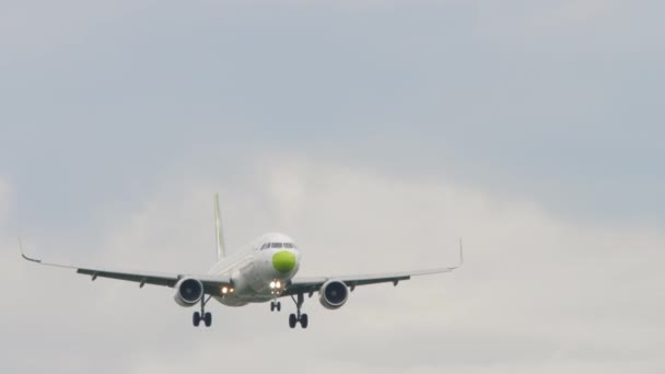 Novosibirsk Russian Federation July 2022 Airbus A320 Airlines Approaching Landing — Video