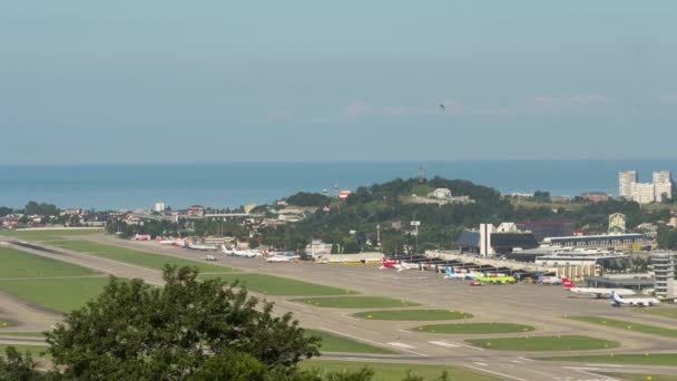 Sochi Russia July 2022 Timelapse Airport Traffic Panoramic View Airfield — Wideo stockowe