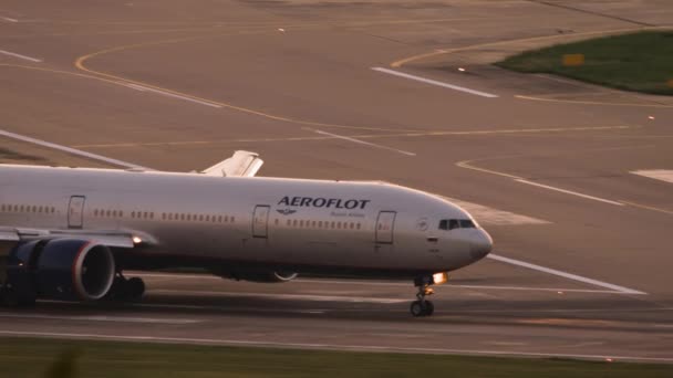 Sochi Russia Ιουλίου 2022 Boeing 777 Της Aeroflot Πέδησης Μετά — Αρχείο Βίντεο