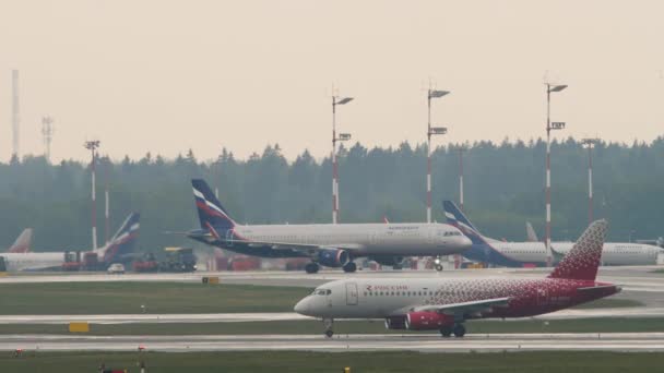 Moscow Russian Federation July 2021 Side View Sukhoi Superjet 100 — Stok video