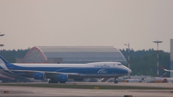 Москва Российская Федерация Июля 2021 Года Грузовой Авиаперевозчик Boeing 747 — стоковое видео