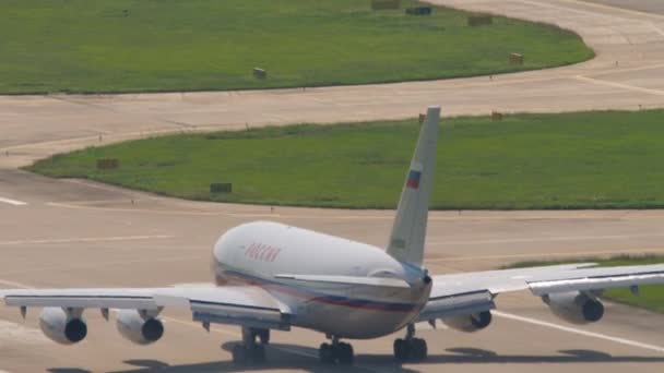 Sochi Russia July 2022 Ilyushin Rossiya Departure Sochi Airport Airplane — Stock video