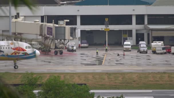Phuket Thailand November 2016 Airbus A320 Bangkok Airways Taxiing Terminal — Vídeos de Stock