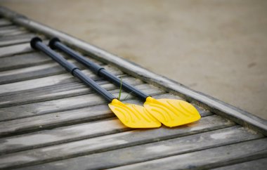 pair oars on the pier clipart
