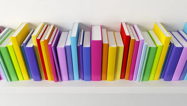 Çok renkli kitap raf — Stok fotoğraf