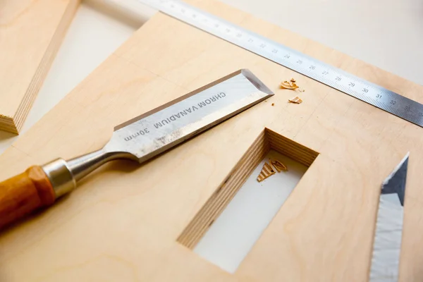 Fazer um componente de mobiliário de madeira — Fotografia de Stock