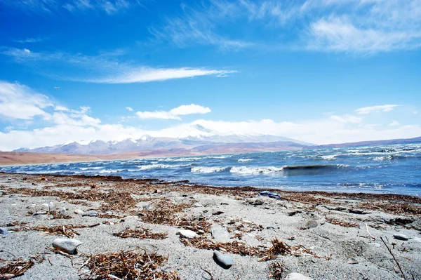 O lago Rakshas Tal, paisagem do Tibete — Fotografia de Stock