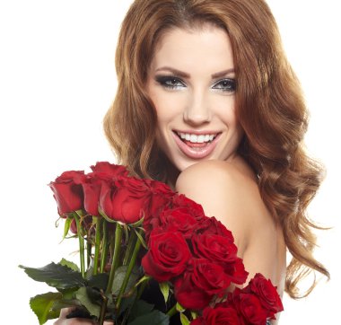 kırmızı gül buketi, Sevgililer günü tutan güzel kadın.