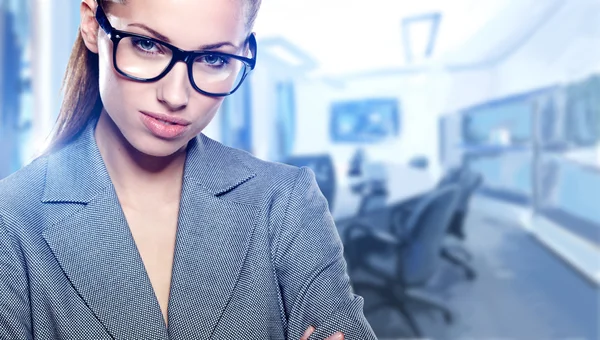 Modern business woman in the office with copy space — Stock Photo, Image