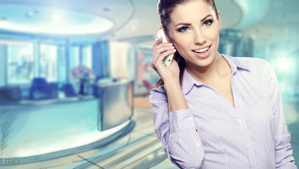 Modern business woman in the office with copy space — Stock Photo, Image