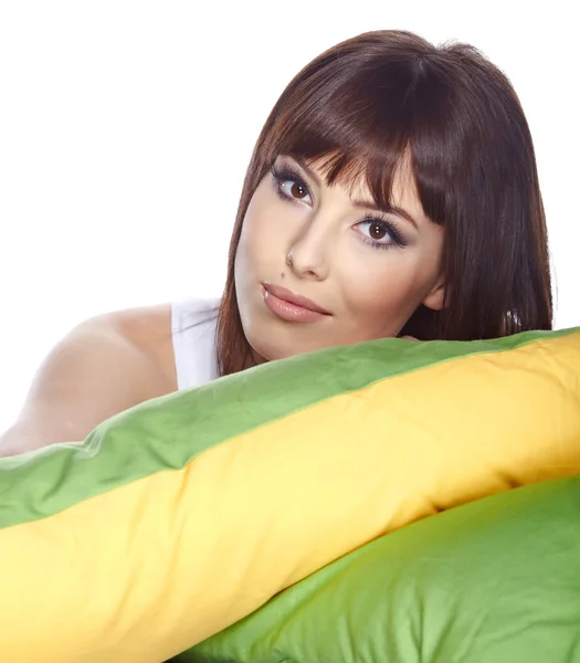 Retrato de uma menina de primavera cochilando no travesseiro . — Fotografia de Stock