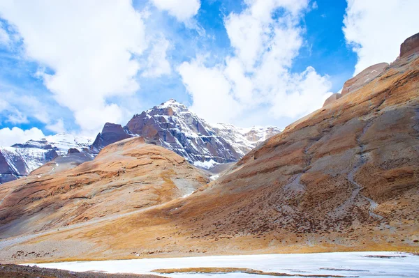 Paisagem, kora em torno do monte Kailas — Fotografia de Stock