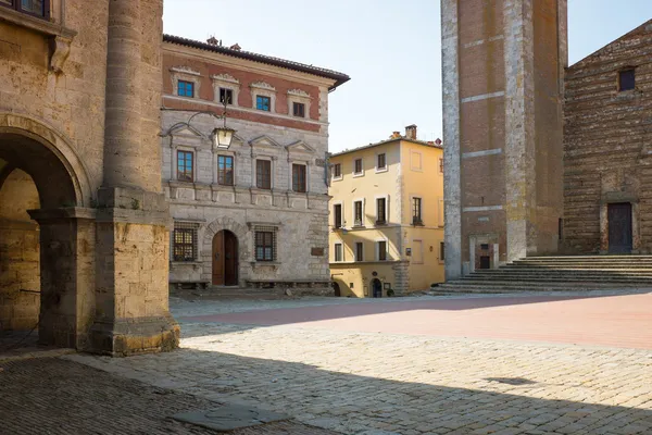 Ráno v toskánském městě — Stock fotografie