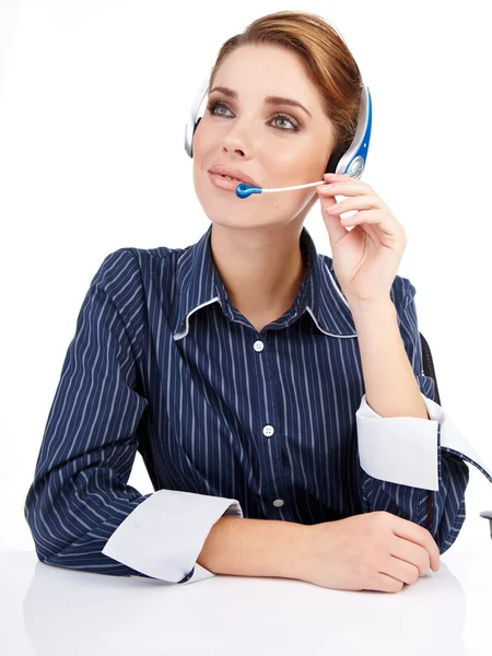 Operadora de servicio al cliente mujer con auriculares — Foto de Stock