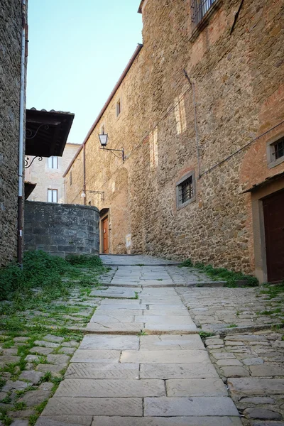 Italienische alte Straße. Toskana — Stockfoto