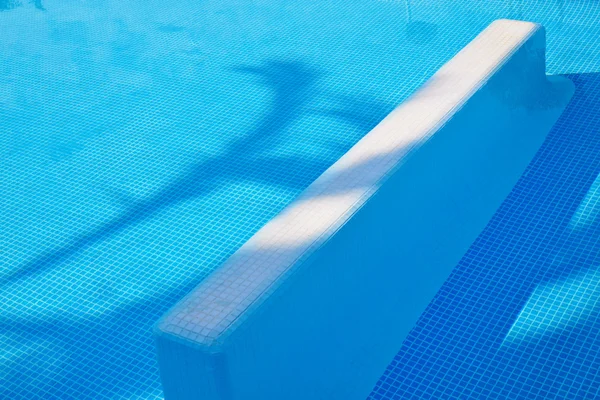 Detail van mooi zwembad. — Stockfoto