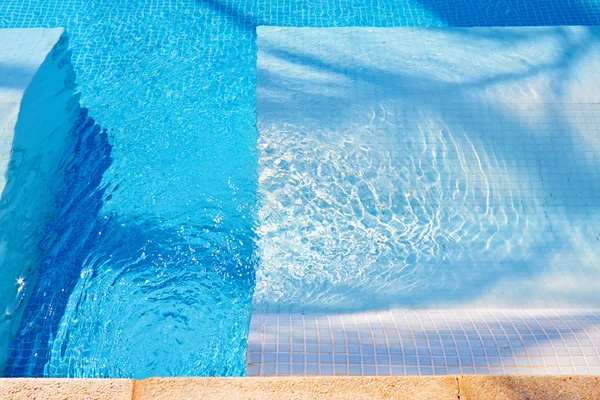 Detail van mooi zwembad. — Stockfoto