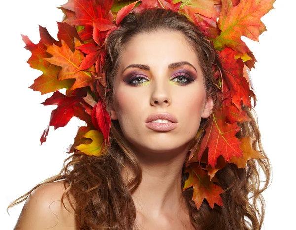 Herfst vrouw portret met creatieve make-up — Stockfoto