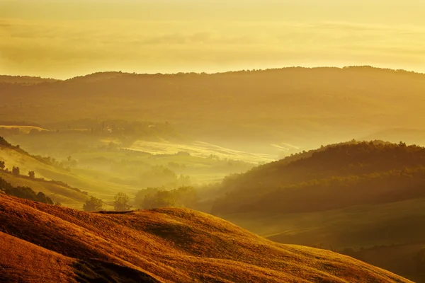 Imagem da paisagem típica da Toscana — Fotografia de Stock