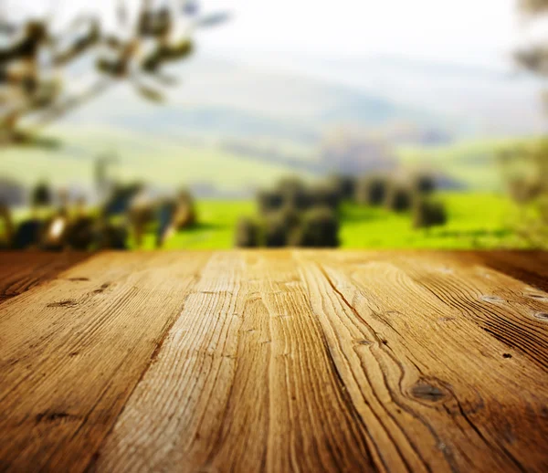 Bois texturé milieux sur le paysage de la Toscane — Photo