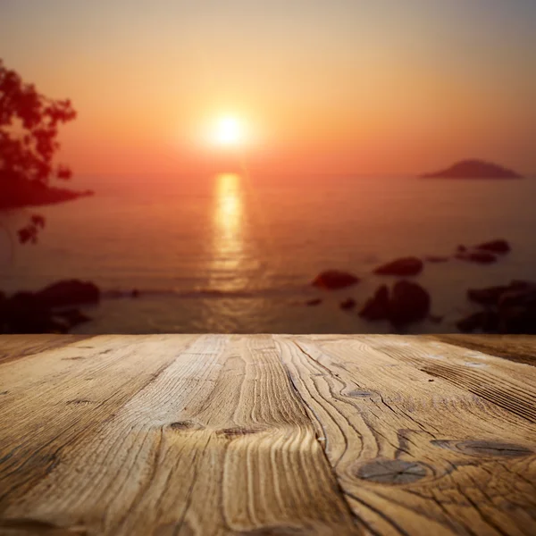 Mesa de playa fotos de stock, imágenes de Mesa de playa sin royalties