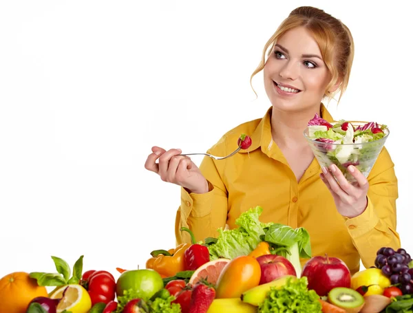 Vrouw met gezond voedsel — Stockfoto