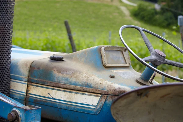 Detalhes do tractor antigo — Fotografia de Stock