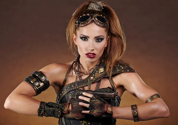 Gunge arka plan üzerinde Steampunk kadın. . Cov için fantezi moda — Stok fotoğraf