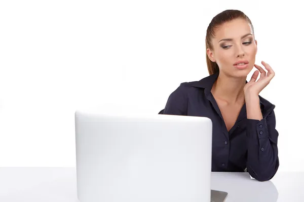 Business woman with a laptop — Stock Photo, Image