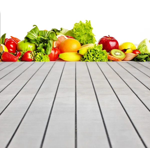 Vegetables on wood table — Stock Photo, Image