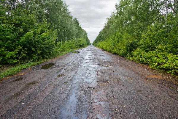 Ojämn väg — Stockfoto