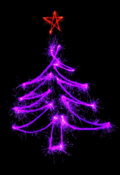 Árbol de Navidad hecho por sparkler —  Fotos de Stock