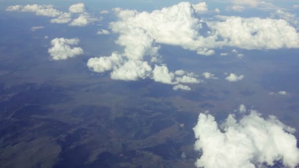 Flug über den Wolken — Stockvideo