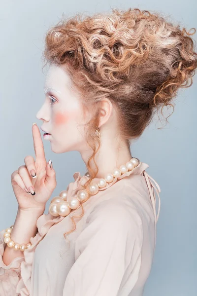 Retrato de beleza no estilo de Maria Antuanetta — Fotografia de Stock