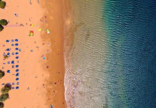 Top View Atlantic Ocean Golden Sand Sunbeds Umbrellas Unrecognizable People Stok Foto