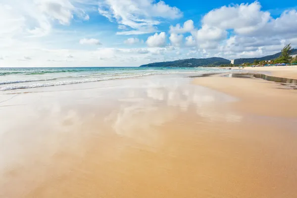 Spiaggia tropicale esotica. — Foto Stock