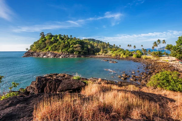 Exotic tropical island — Stock Photo, Image