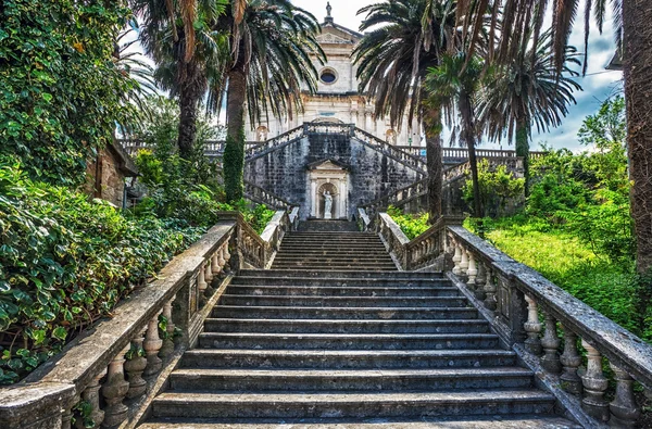 Treppe in der Altstadt — Stockfoto