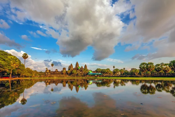 Angkor Wat Tapınağı