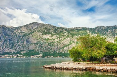Deniz ve dağlar kötü havada