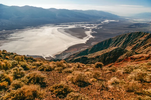 Vista sobre a paisagem do Vale da Morte — Fotografia de Stock