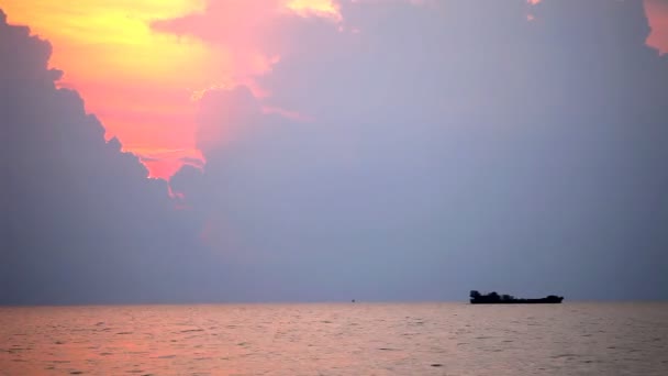 Sea beautiful sunset — Stock Video