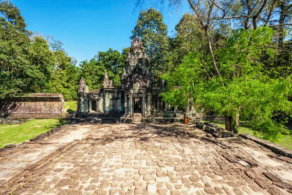 吴哥窟复杂的古代佛教高棉寺庙 — 图库照片