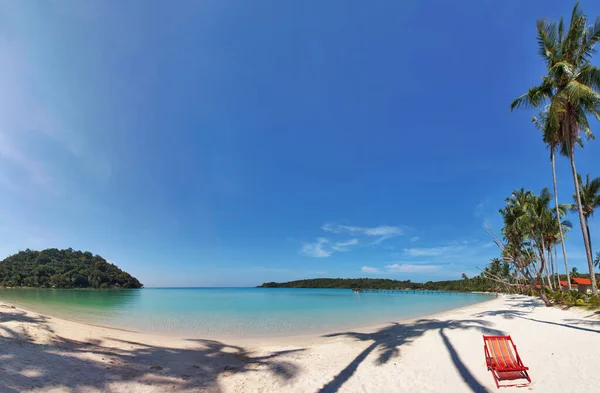 Panorama Praia Tropical Com Palmeiras Ilha Koh Kood Tailândia — Fotografia de Stock