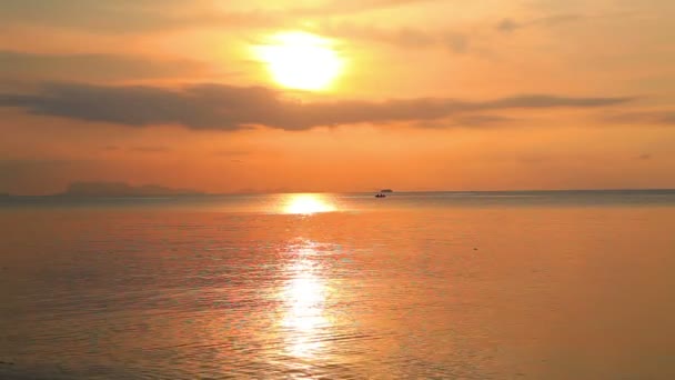 Tramonto e mare — Video Stock